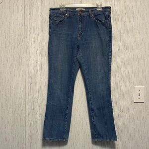 Levi's Blue Straight Leg 505 Women's Jeans with Embroidered back Pockets